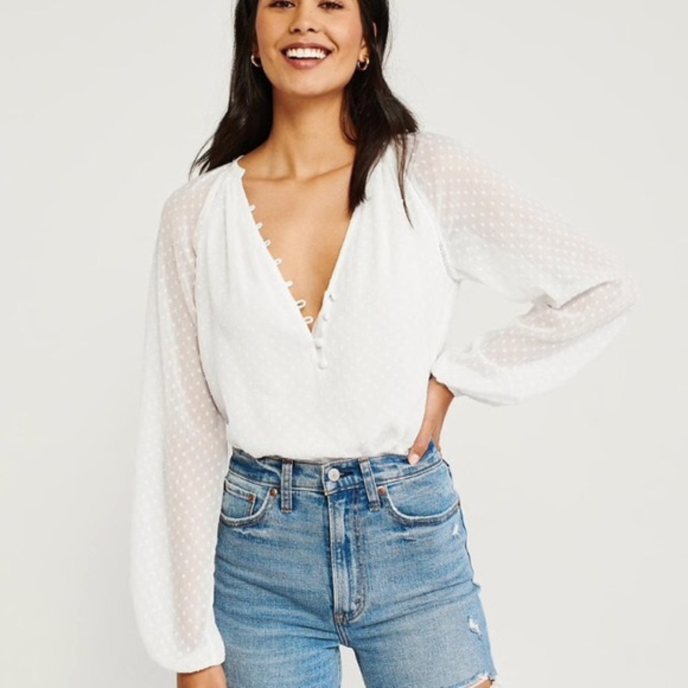 Abercrombie clipdot chiffon bodysuit